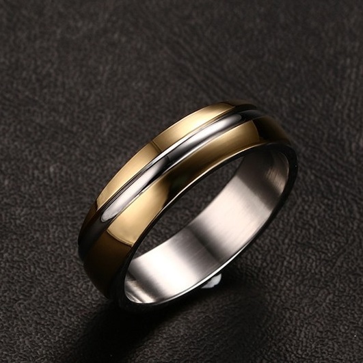 Anello TW-4894 - Oro / 49mm